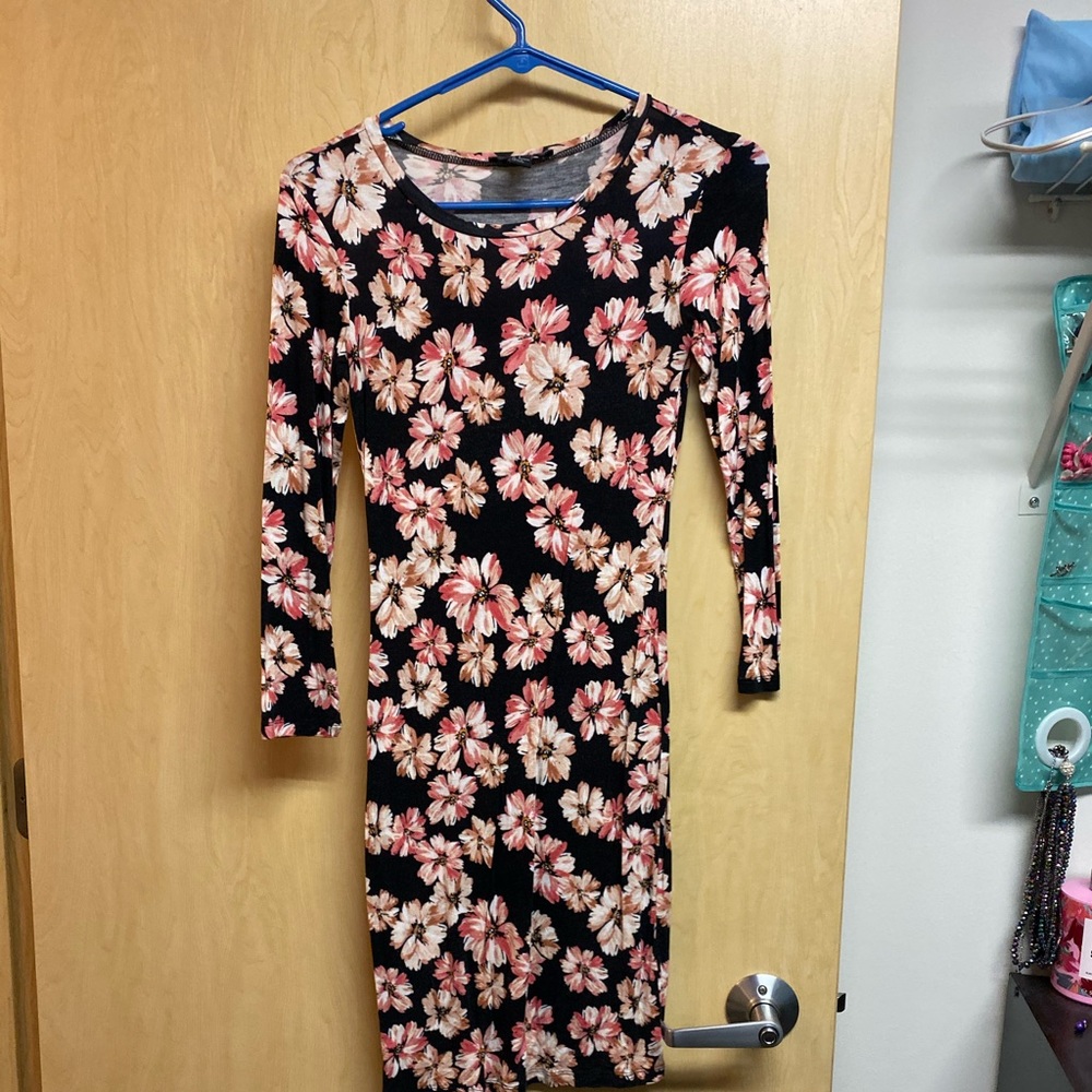 Floral body con dress